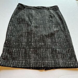 Cato Women's Pencil Skirt Black/White Lines Size 10 Back Zip